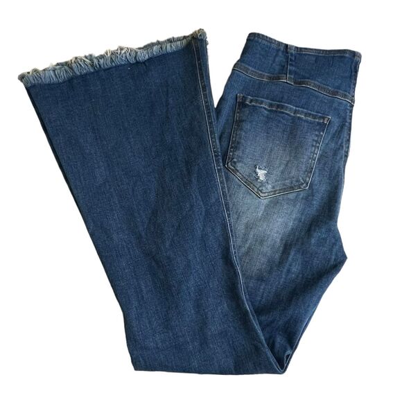 Risen Jeans Womens High Rise Distressed Frayed Hem‎ Pull On Flare Jeans Large - Picture 1 of 10